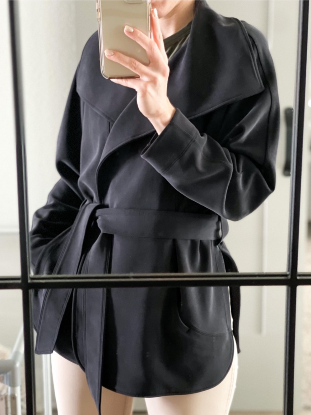 New With Tags Lululemon Softstreme Belted Wrap